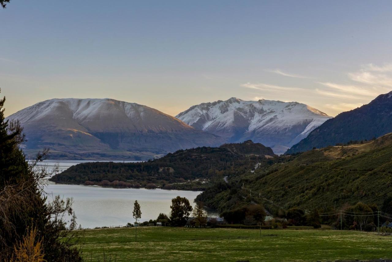 Kereru Cottage, Cosy Log Cabin, Serene Lake & Mountain Views Queenstown Extérieur photo