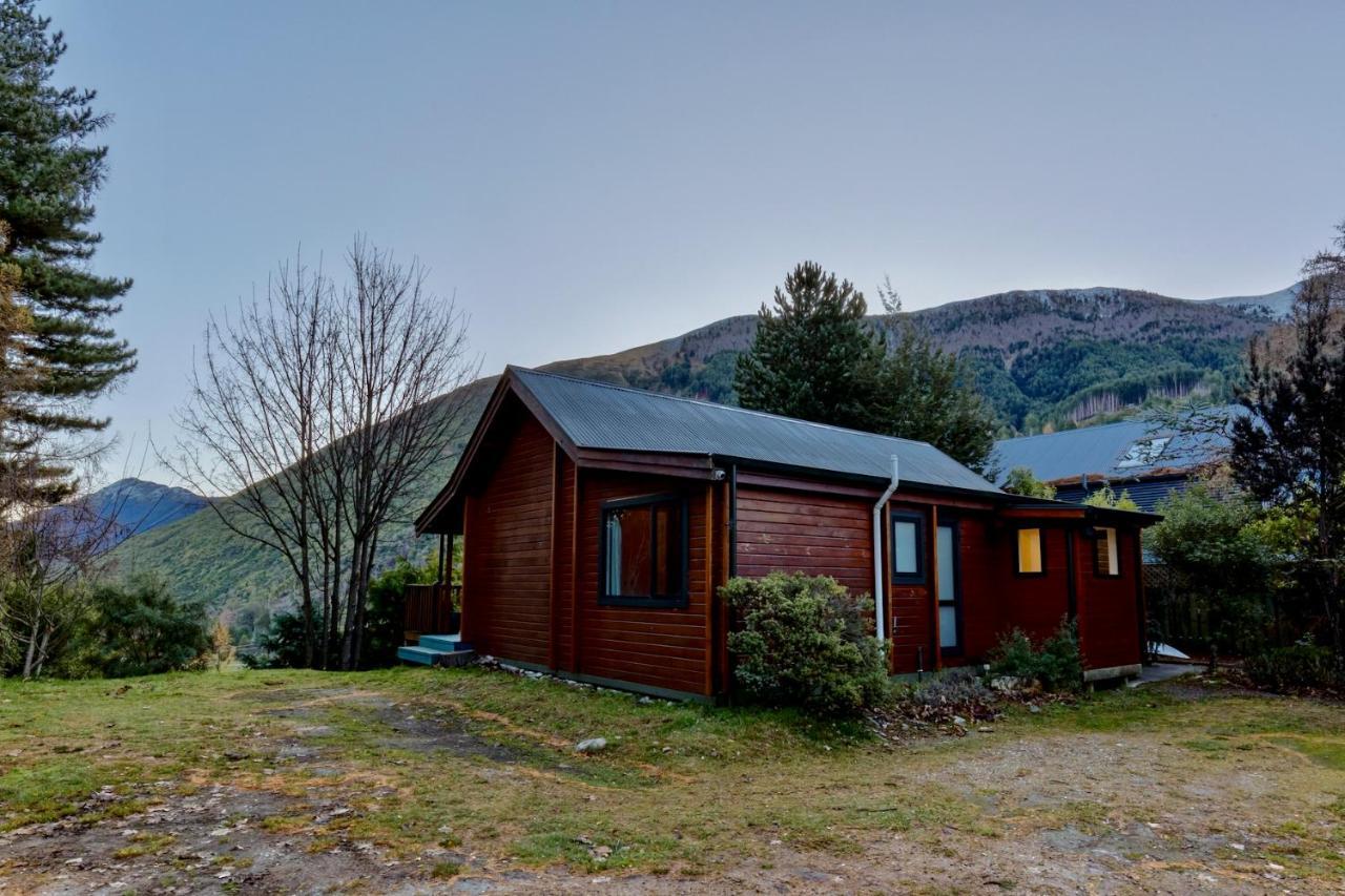 Kereru Cottage, Cosy Log Cabin, Serene Lake & Mountain Views Queenstown Extérieur photo