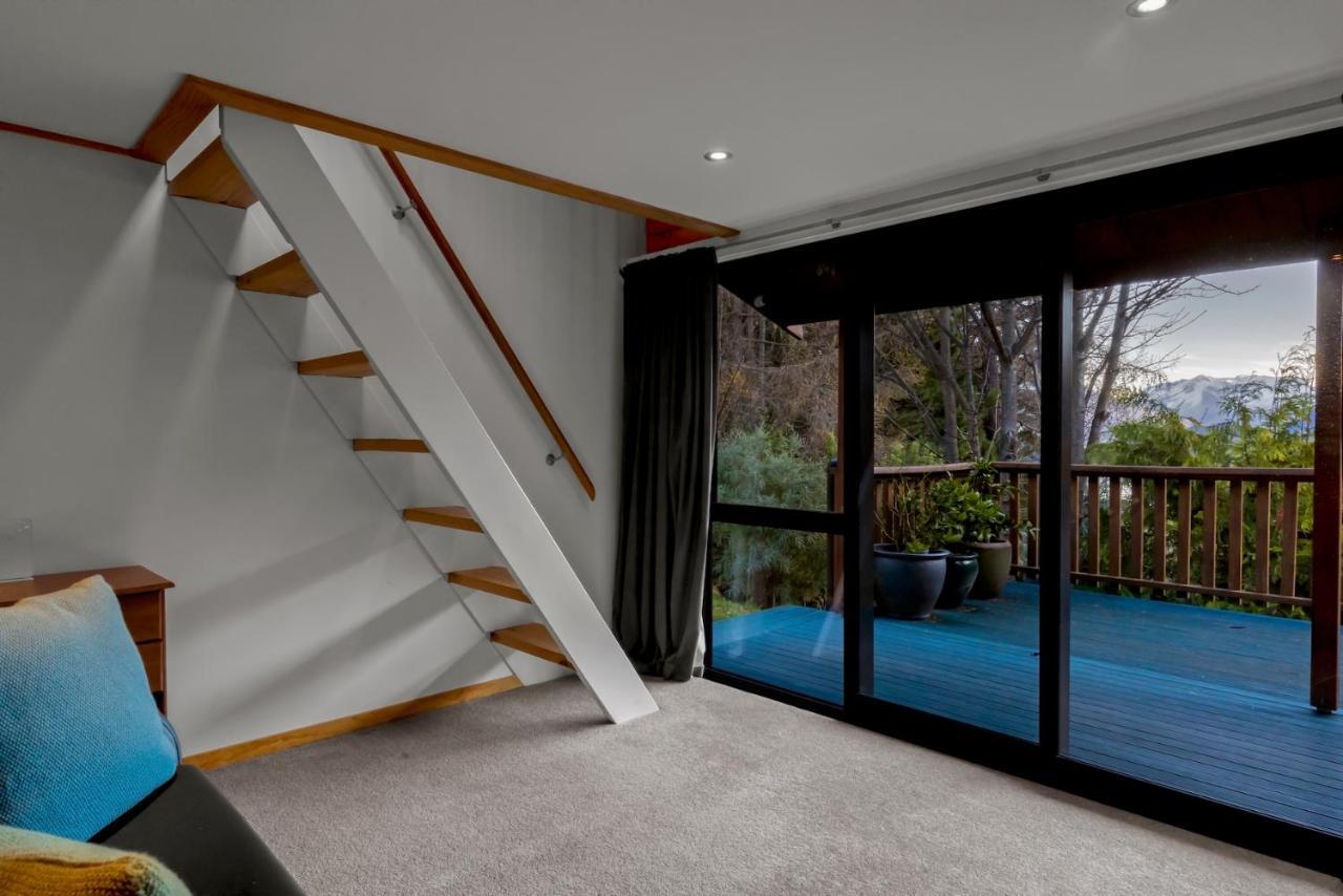Kereru Cottage, Cosy Log Cabin, Serene Lake & Mountain Views Queenstown Extérieur photo