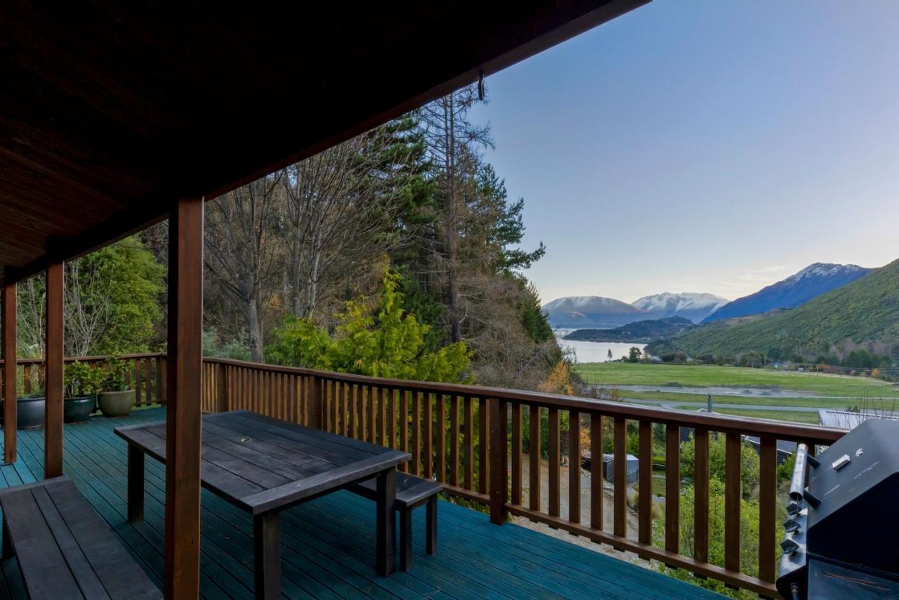Kereru Cottage, Cosy Log Cabin, Serene Lake & Mountain Views Queenstown Extérieur photo